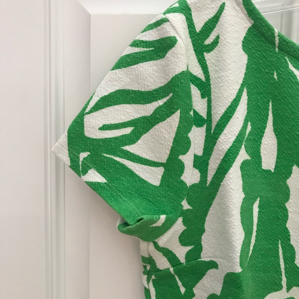 LILLY PULITZER for TARGET Ponte Crop Top in Boom Boom - Picture 6 of 11